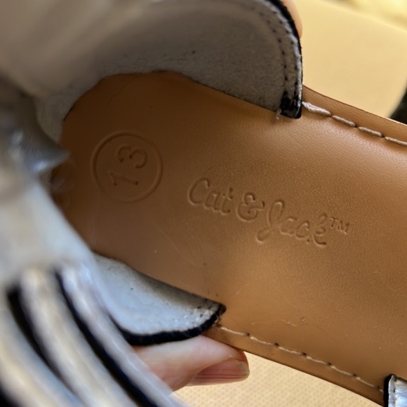 Cat and Jack flat gladiator sandals black velour size 13 - Picture 8 of 10